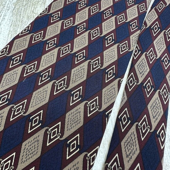 CHAPS‎ RALPH LAUREN Mens Silk Neck Tie Made In USA Geometirc Brown Blue - Picture 1 of 9
